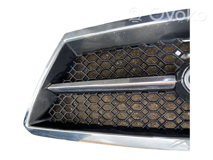 KIA Sorento Grille de calandre avant 863503E010