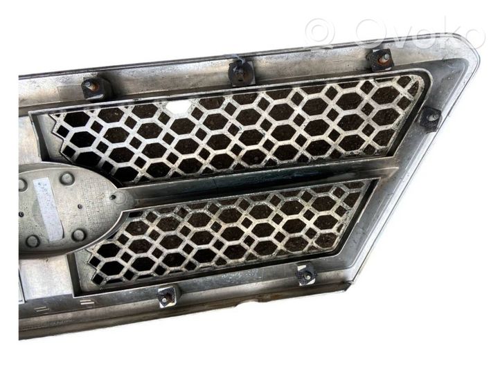 KIA Sorento Grille de calandre avant 863503E010