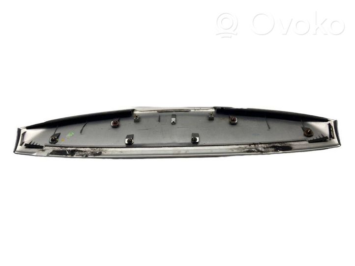 Toyota Avensis T270 Tailgate/trunk spoiler 7608505050