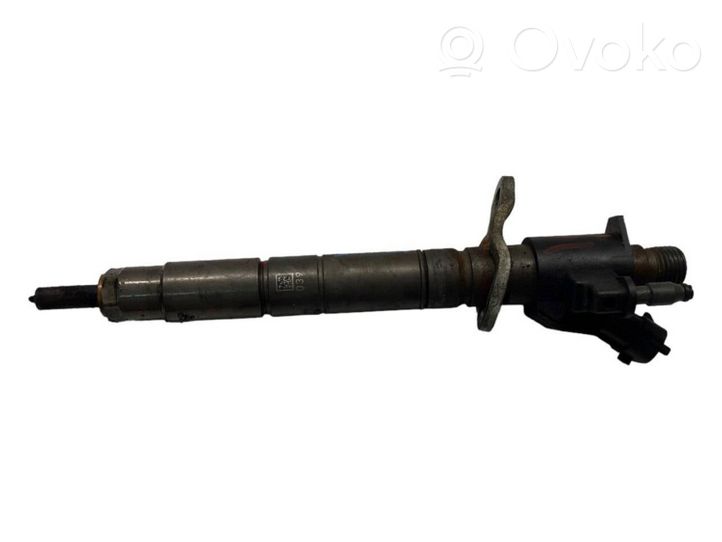 Volvo V40 Injecteur de carburant 31303238