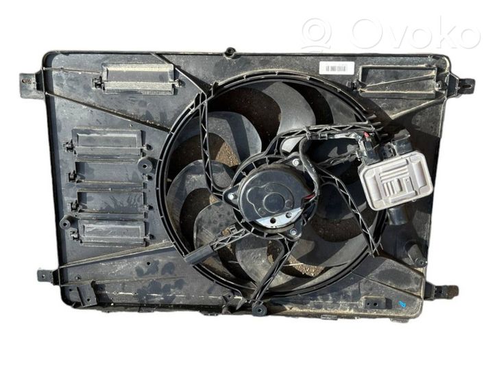 Volvo V60 Ventilatore di raffreddamento elettrico del radiatore 8240542
