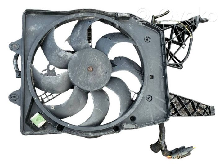 Opel Corsa D Ventilatore di raffreddamento elettrico del radiatore 55703930