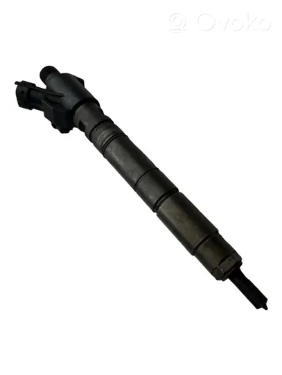 Volvo V60 Fuel injector 31303238