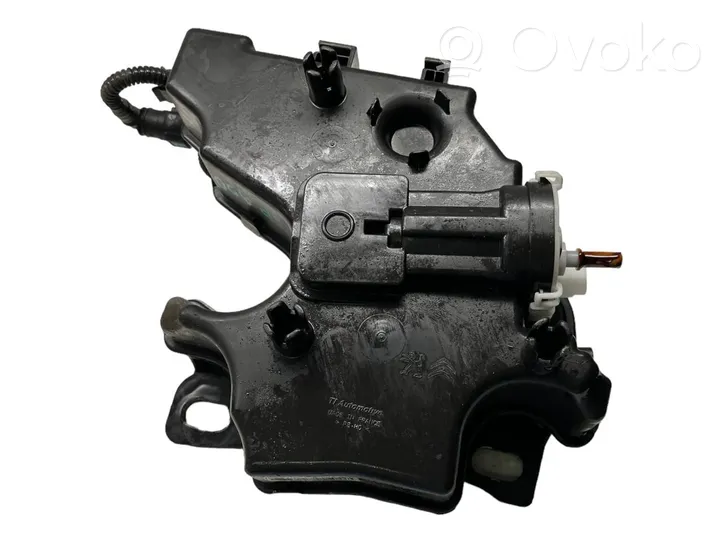 Peugeot 3008 II Réservoir de carburant 9809778180