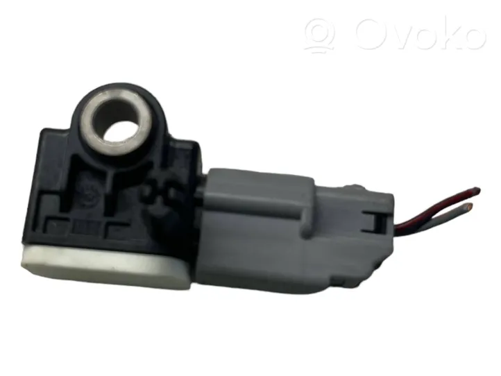 Volvo V60 Airbag deployment crash/impact sensor 31334336