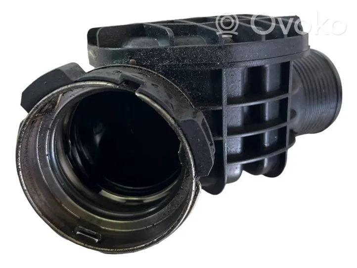 Volvo V40 Tube d'admission de tuyau de refroidisseur intermédiaire 31370187