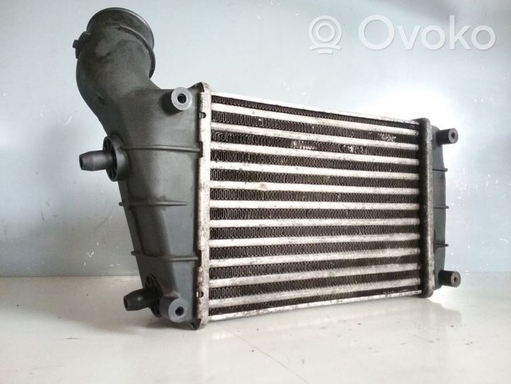 Alfa Romeo GT Starpdzesētāja radiators 517159990