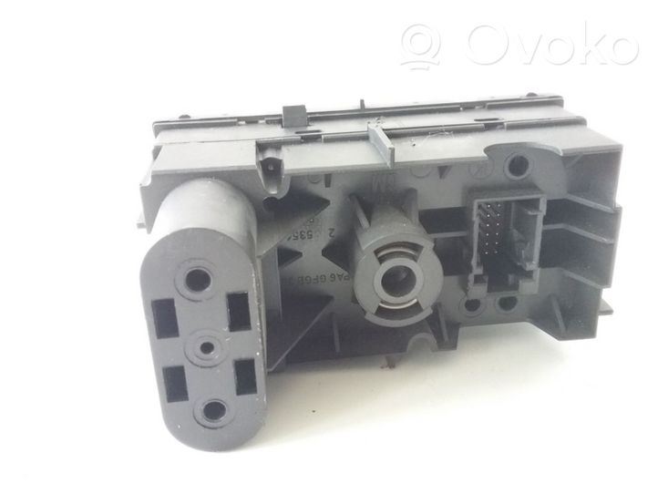 Opel Astra H Light switch 13198926