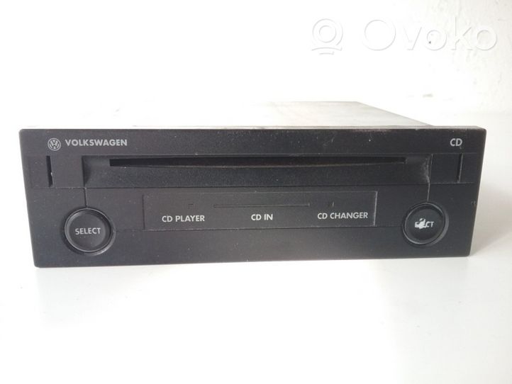 Volkswagen Golf IV CD / DVD-Wechsler 2096041