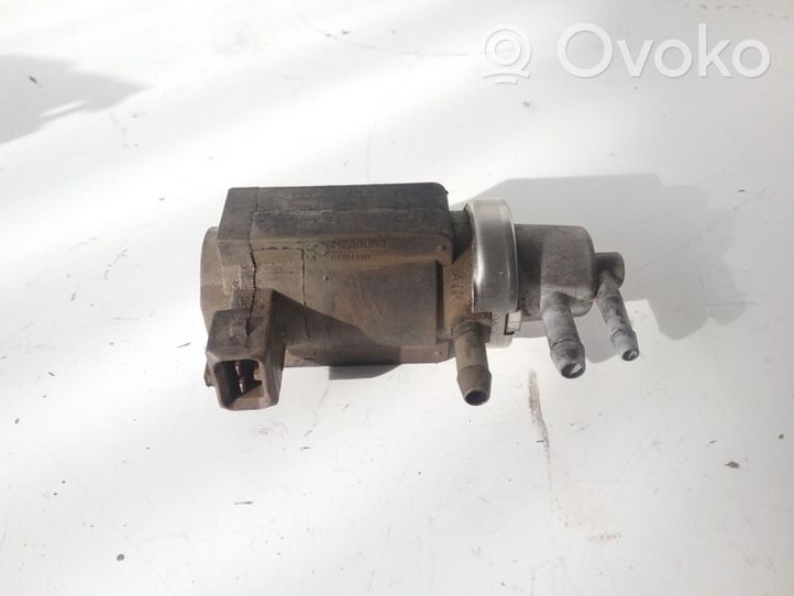 Audi A6 S6 C5 4B Turbo solenoid valve 72190321