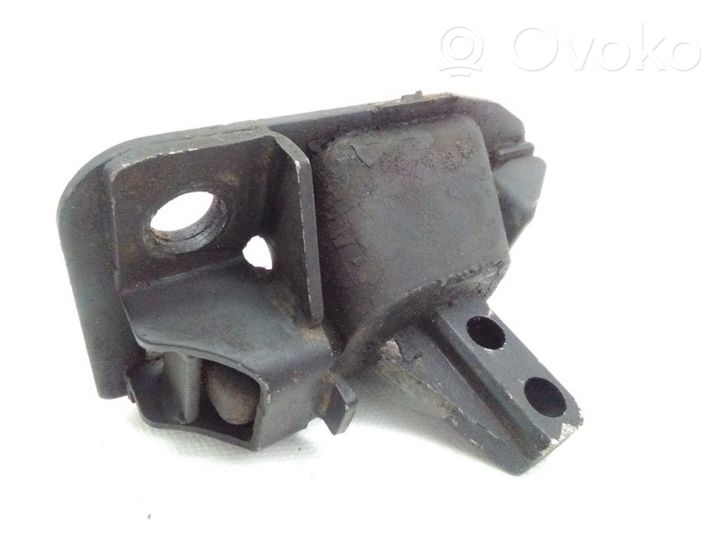 Volvo S70  V70  V70 XC Supporto della scatola del cambio 26193620