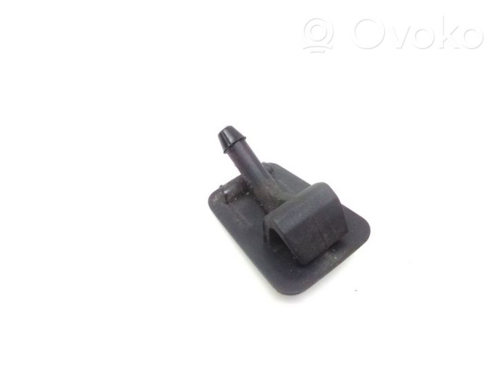 Audi A4 S4 B5 8D Difusor de agua regadora de parabrisas 8D0955987