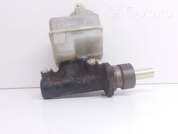 Volkswagen PASSAT B3 Główny cylinder hamulca 3576113707