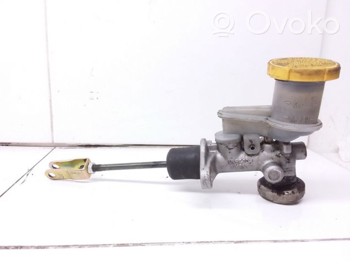 Subaru Impreza II Master brake cylinder 