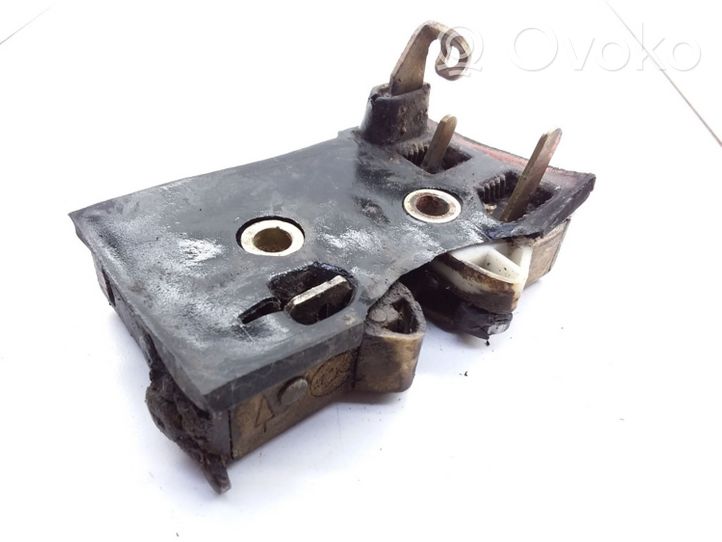 Audi 80 90 B3 Etuoven lukko 893839016A