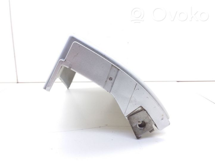 Mercedes-Benz Vaneo W414 Rivestimento modanatura del faro posteriore A4146940133