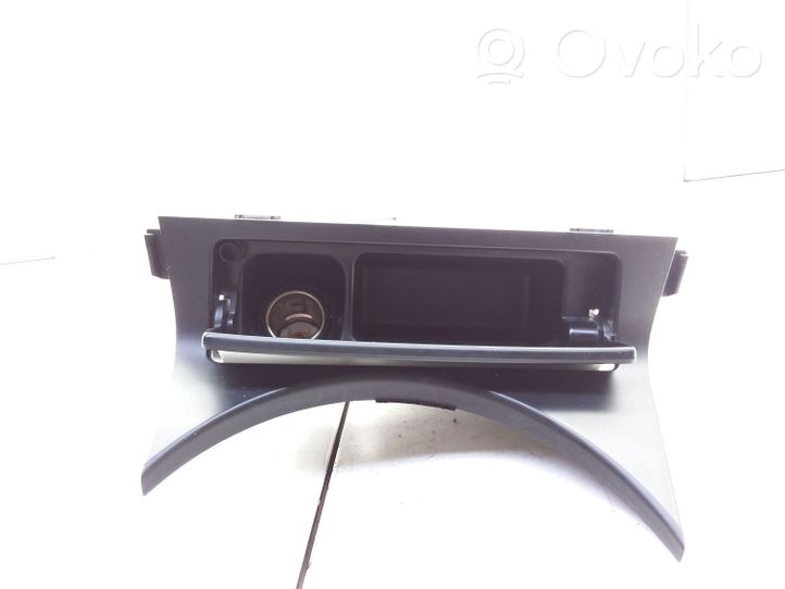 Subaru Legacy Cendrier 92122AG200