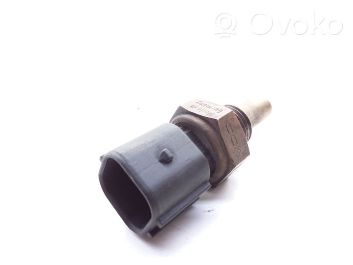 Mercedes-Benz C W202 Sensor de temperatura del refrigerante A0115425117