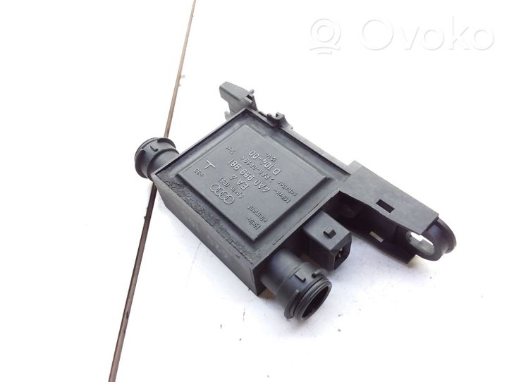 Audi A4 S4 B5 8D Unité de commande / module de verrouillage centralisé porte 4A0959981