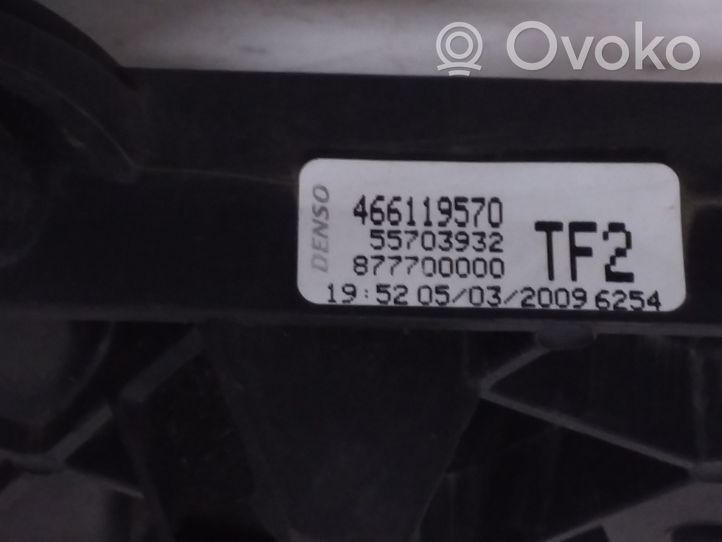 Opel Corsa C Электрический вентилятор радиаторов 55703932