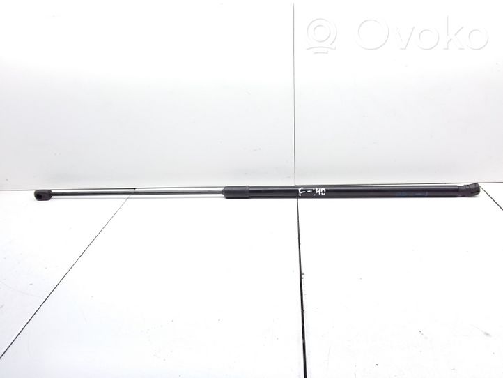 Opel Crossland X Siłownik maski przedniej 13478957