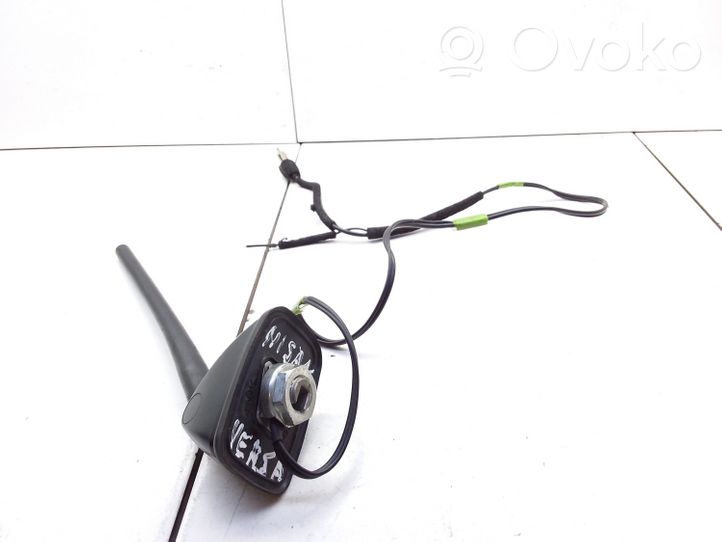 Nissan Versa Antena GPS V301659E