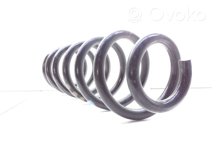 Mercedes-Benz C W205 Front coil spring 