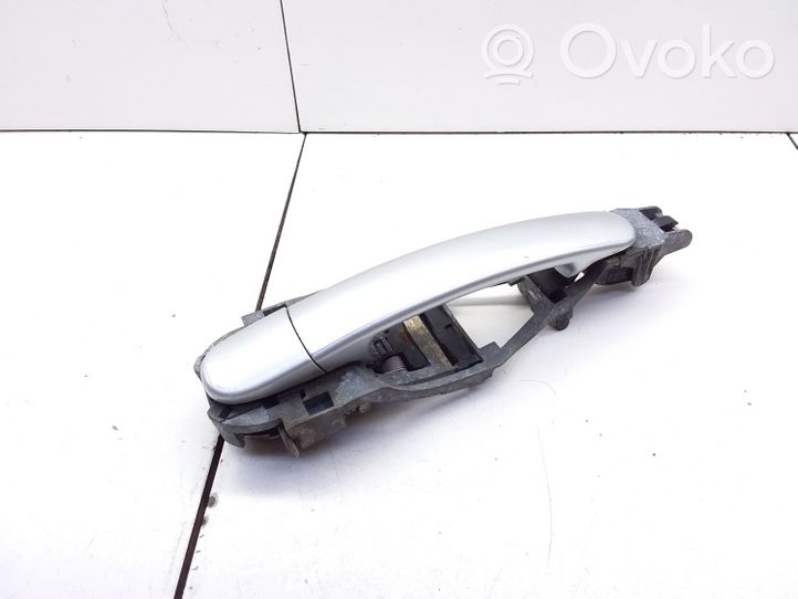 Volkswagen PASSAT B5 Išorinė atidarymo rankena galinių durų 3B0837885