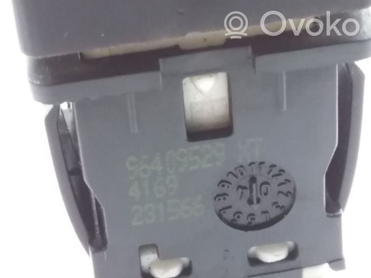 Citroen C5 Interrupteur d'attelage de remorque pivotant 96409529XT