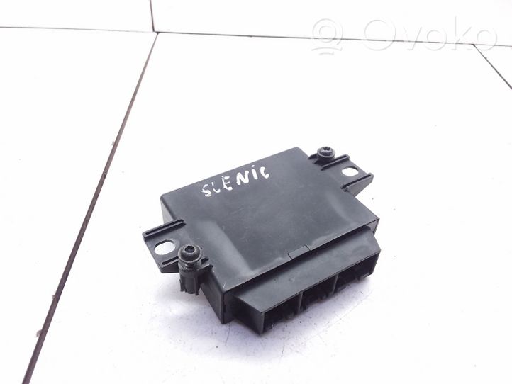 Renault Scenic II -  Grand scenic II Pysäköintitutkan (PCD) ohjainlaite/moduuli 8200235627