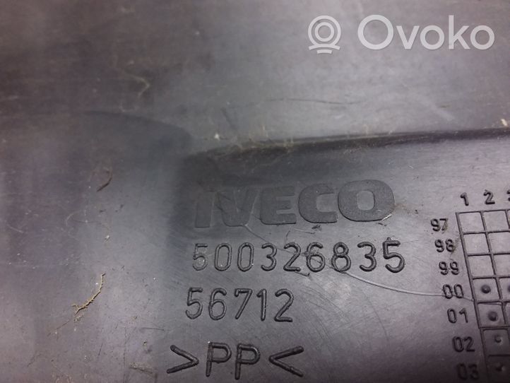 Iveco Daily 4th gen Rivestimento del pannello parte angolare del paraurti posteriore 500326835