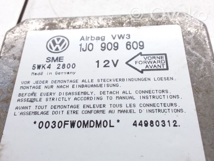 Volkswagen New Beetle Airbag control unit/module 1J0909609