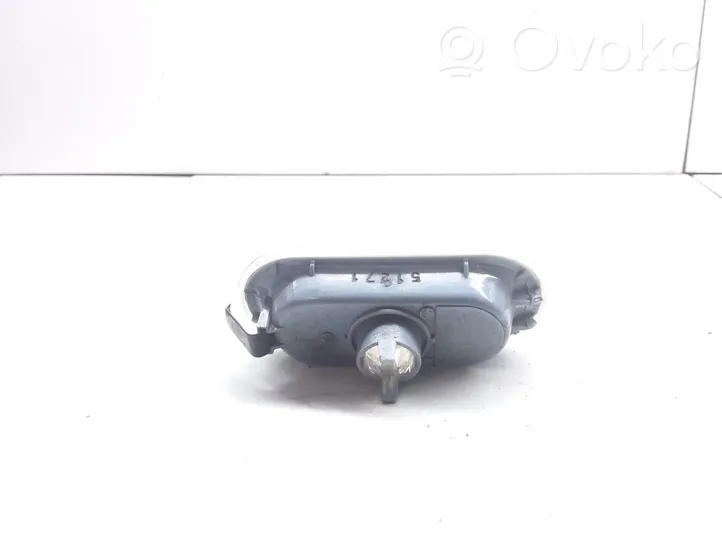 Volkswagen Fox Front fender indicator light 1J0949117