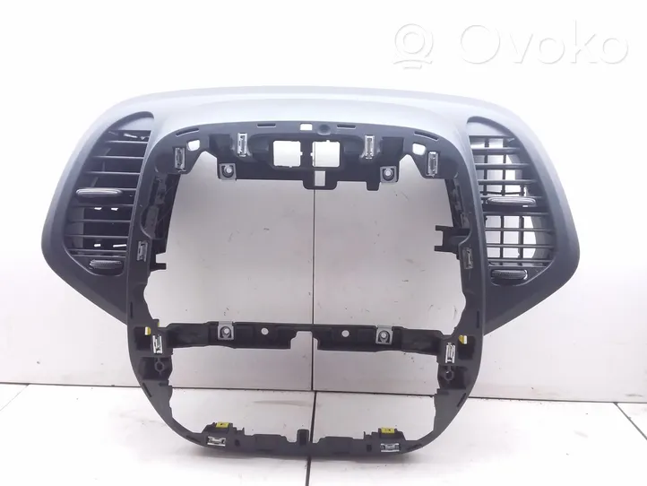 Renault Captur Ramka schowka deski rozdzielczej 682602532R