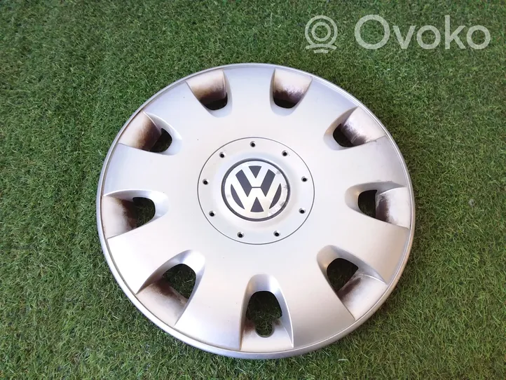 Volkswagen PASSAT B5 R15 wheel hub/cap/trim 1T0601147