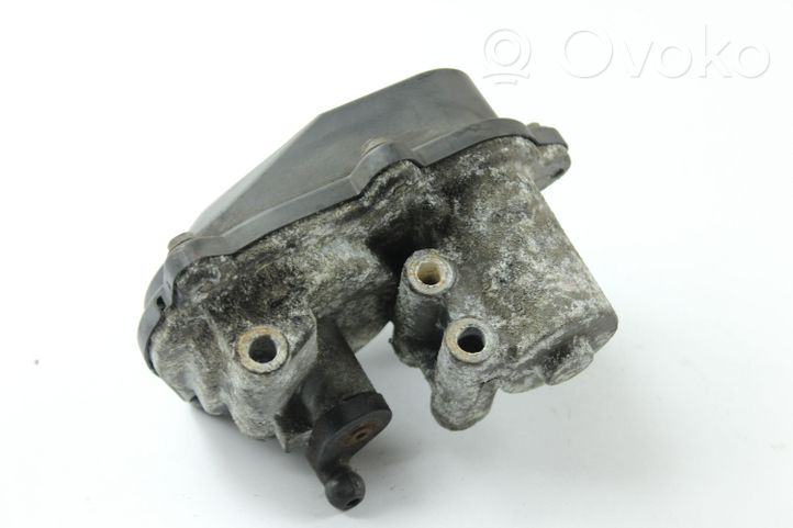 Volkswagen PASSAT CC Electric throttle body valve 06F133482B