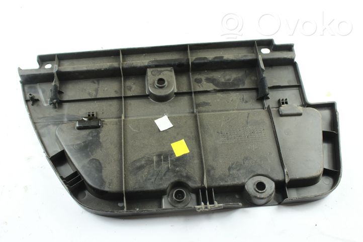 Lexus RX 330 - 350 - 400H Autres éléments garniture de coffre 647420E020