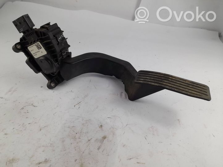 Jeep Cherokee Akceleratoriaus pedalas 04581652AC