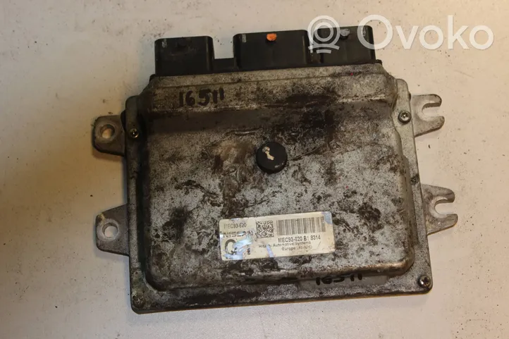 Nissan Qashqai Calculateur moteur ECU MEC93620