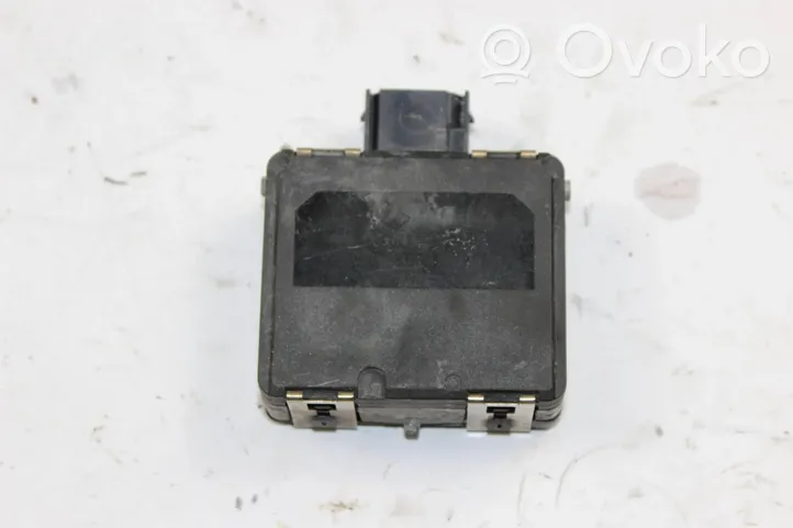 Nissan Qashqai Distronic-anturi, tutka 284384ej0b