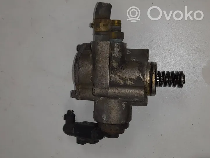 Skoda Octavia Mk2 (1Z) Pompe d'injection de carburant à haute pression 03C127025R