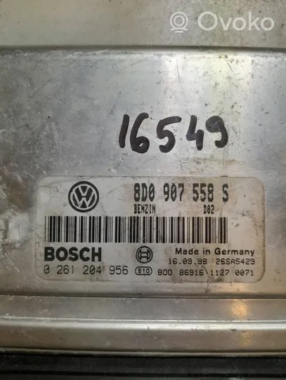 Volkswagen PASSAT B7 Engine control unit/module 8D0907558S