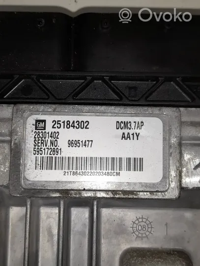 Chevrolet Captiva Calculateur moteur ECU 96951477