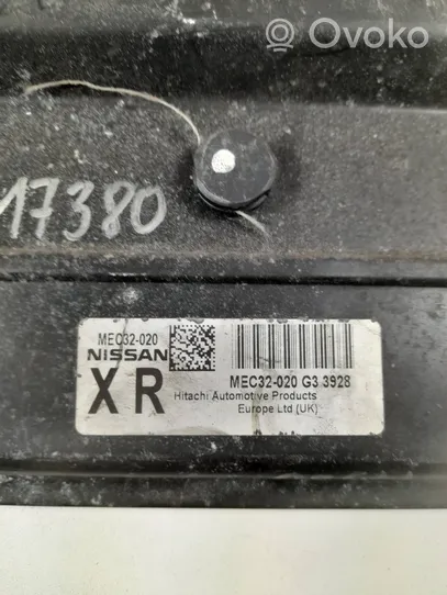 Nissan Primera Calculateur moteur ECU mec32-020