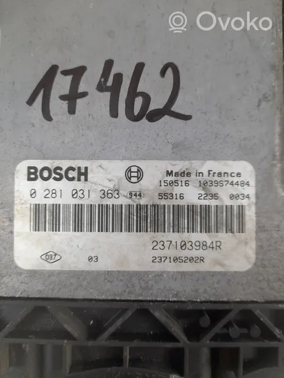 Opel Vivaro Sterownik / Moduł ECU 237103984R