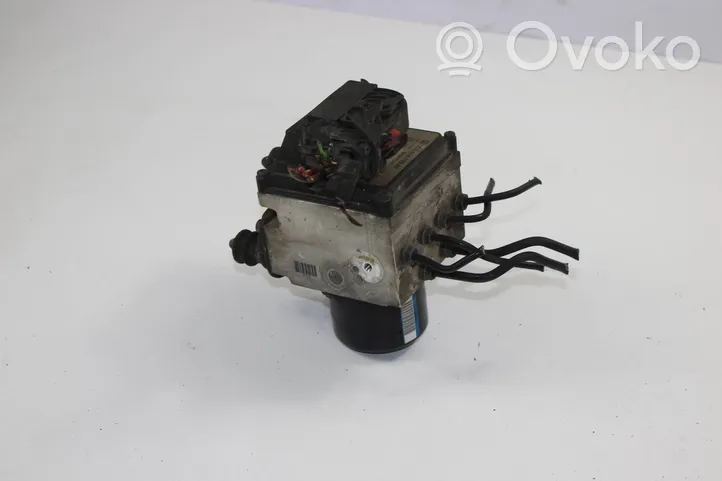 Volkswagen PASSAT B6 ABS-pumppu 3C0614109AF