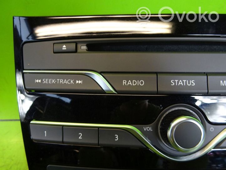 Infiniti QX30 Radio/CD/DVD/GPS-pääyksikkö 5DA1A21E0600