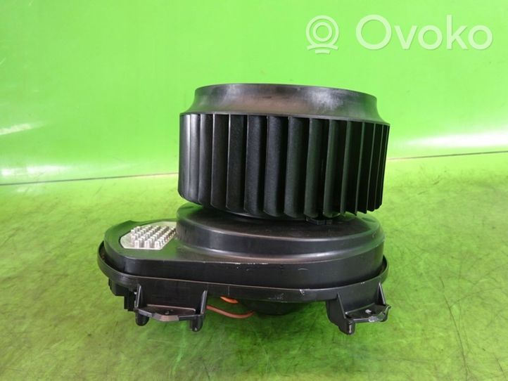 Infiniti Q30 Heater fan/blower A2469061601