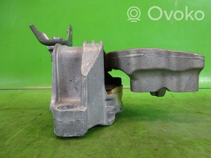 Infiniti Q30 Supporto di montaggio del motore A2462400617