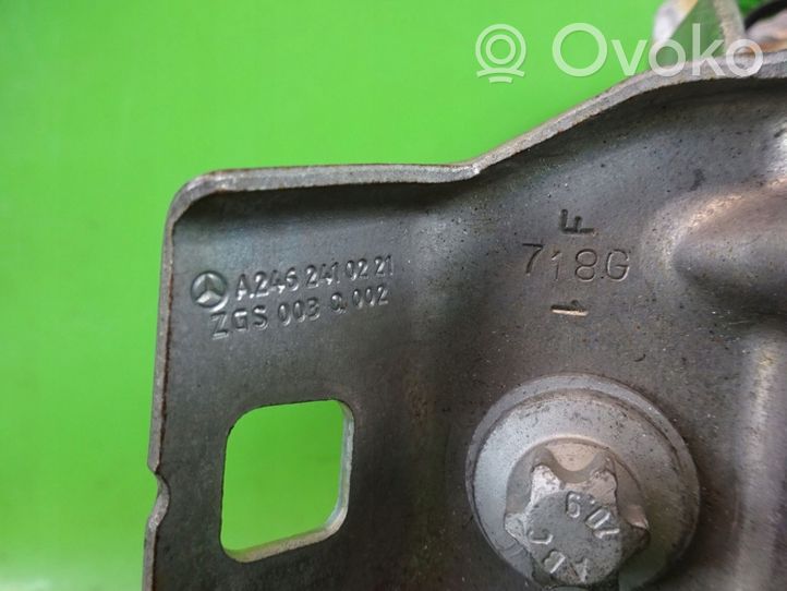 Infiniti Q30 Supporto di montaggio del motore A2462400617